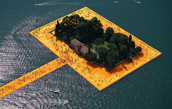 Photo Courtesy: Christo and Jeanne-Claude 